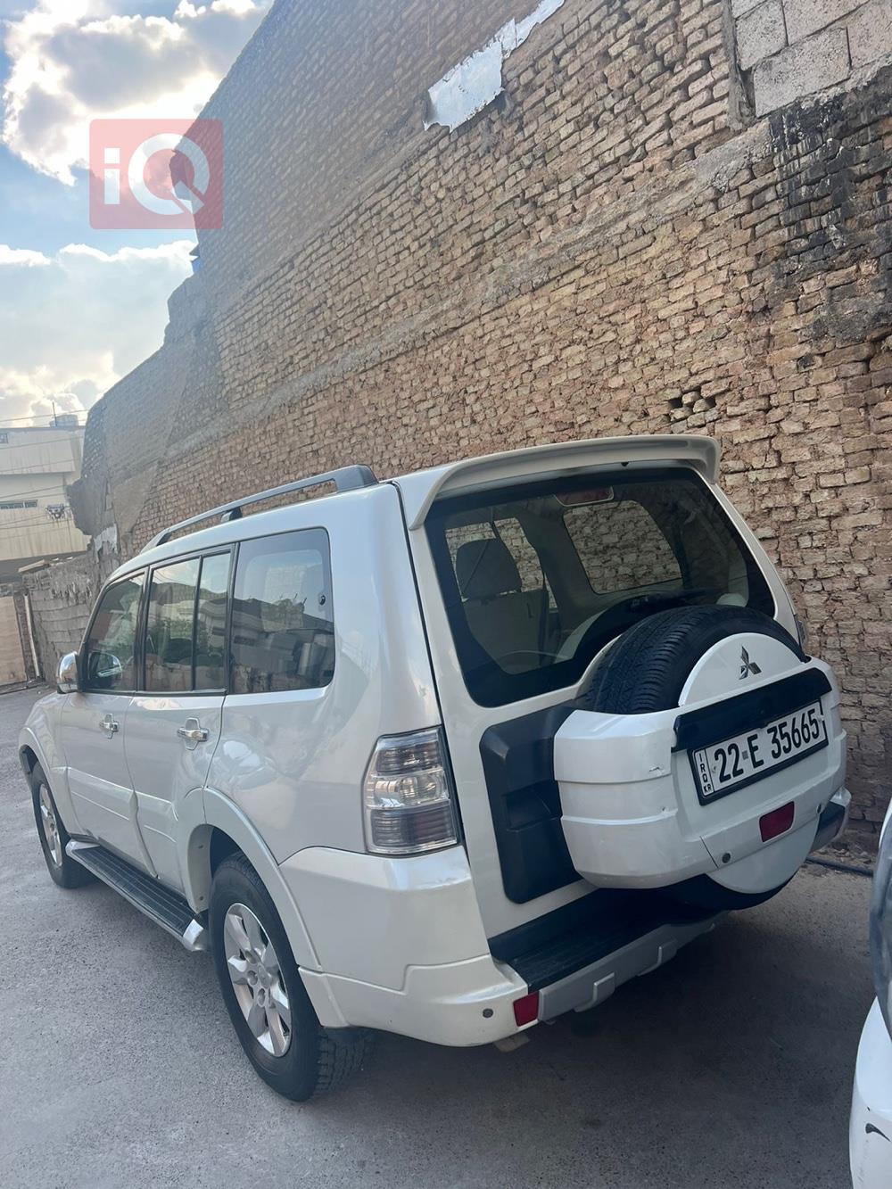 ميتسوبيشي باجيرو
